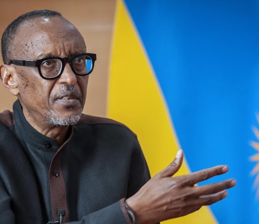 Rwanda : Kagame met en garde les catholiques qui « vénèrent la pauvreté »