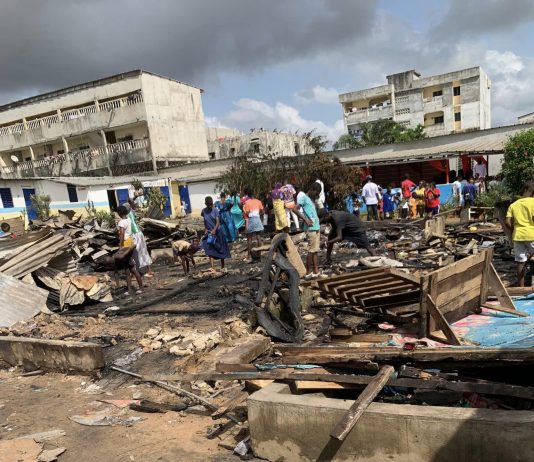 Yopougon Locodjro : Solidarité Après l’Incendie, l’Élan des Soldats du Feu