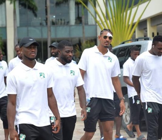 Éliminatoires Mondial 2026 : Les Éléphants de Côte d’Ivoire s’installent en Tanzanie avant le face-à-face avec la Gambie