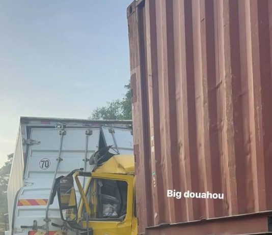 Deux Poids Lourds Impliqués, Forts Embouteillages en Direction de Yamoussoukro